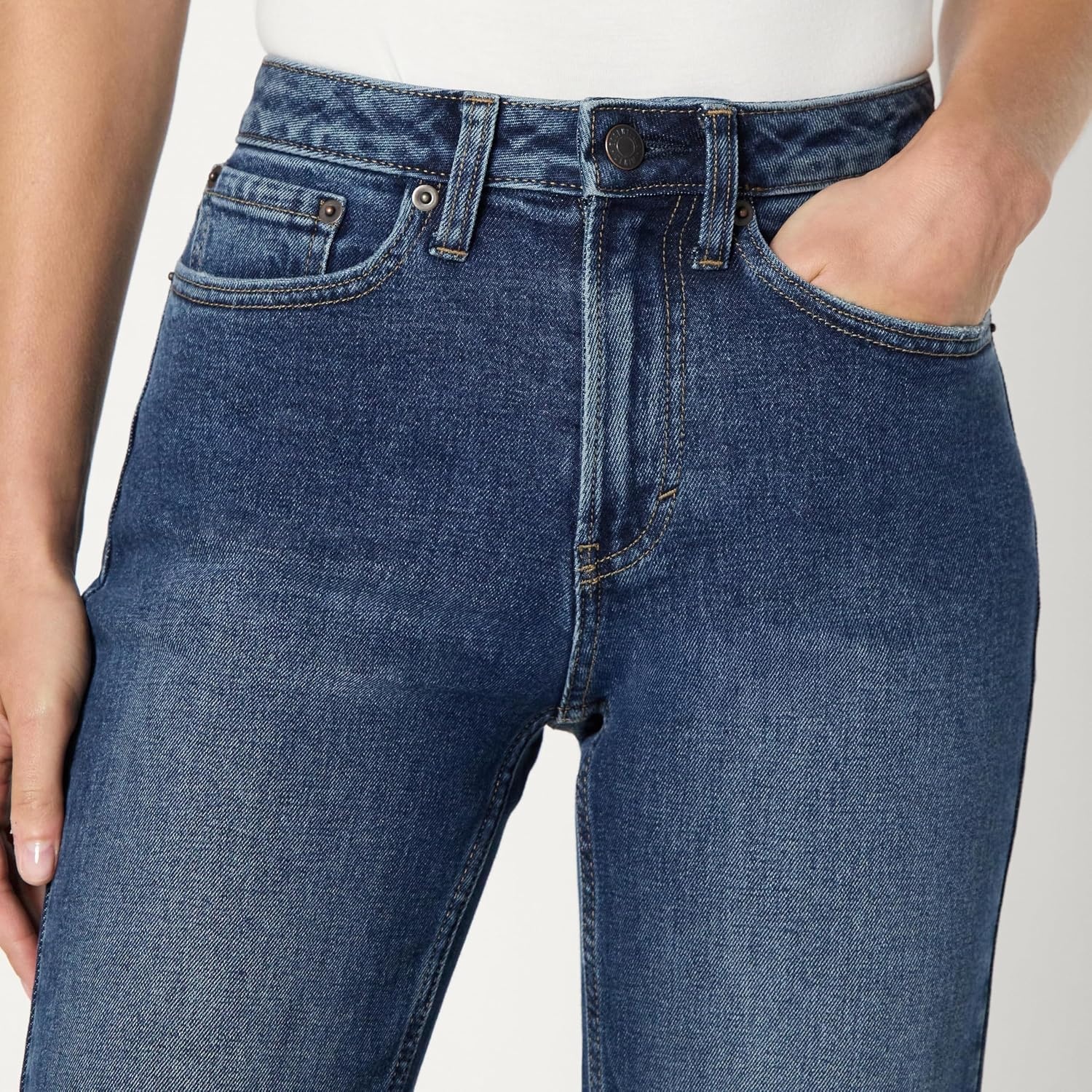 image:imageAmazon Essentials Womens HighRise Straight Leg JeanStone Dark Wash
