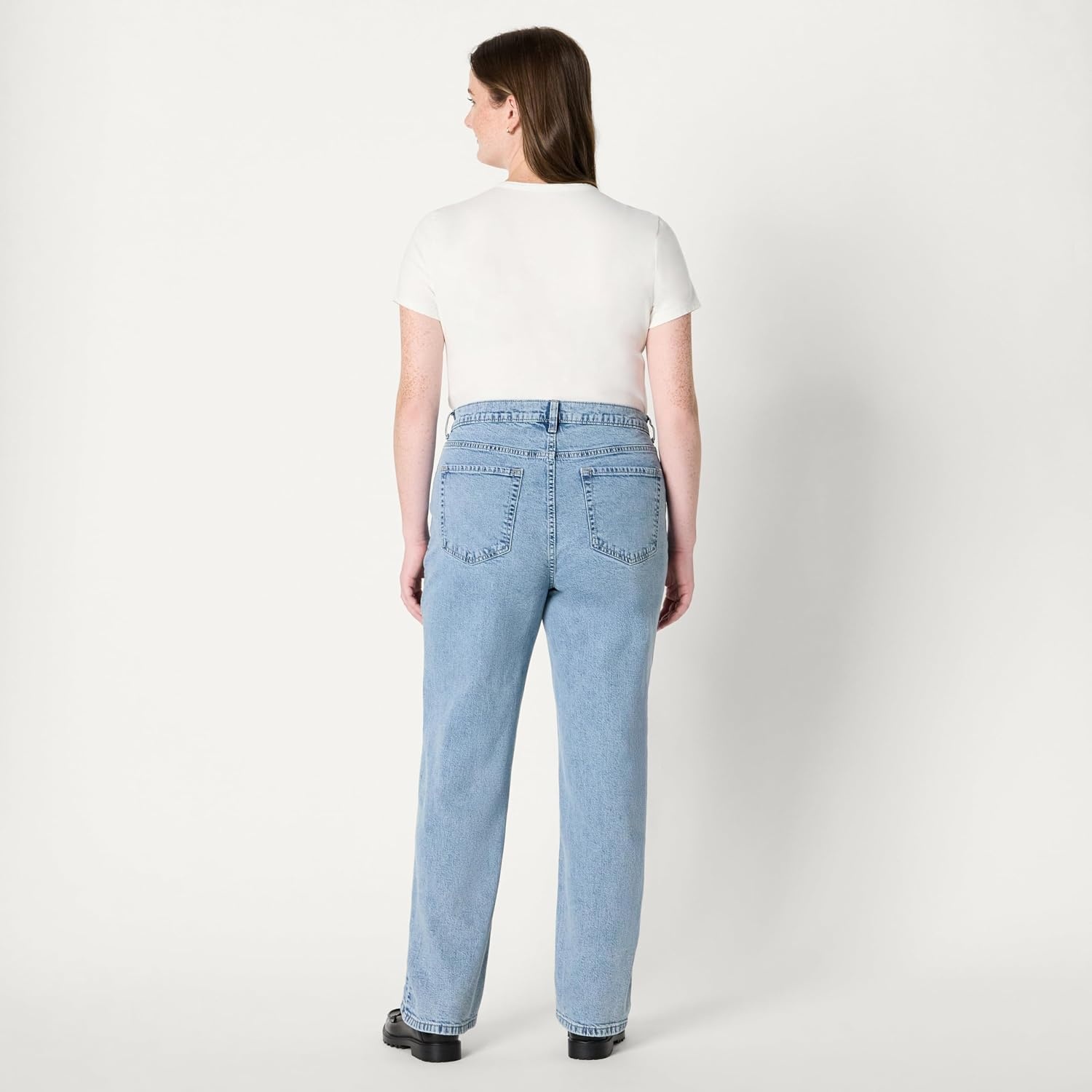 image:imageAmazon Essentials Womens HighRise Straight Leg JeanTinted Ice Light Wash