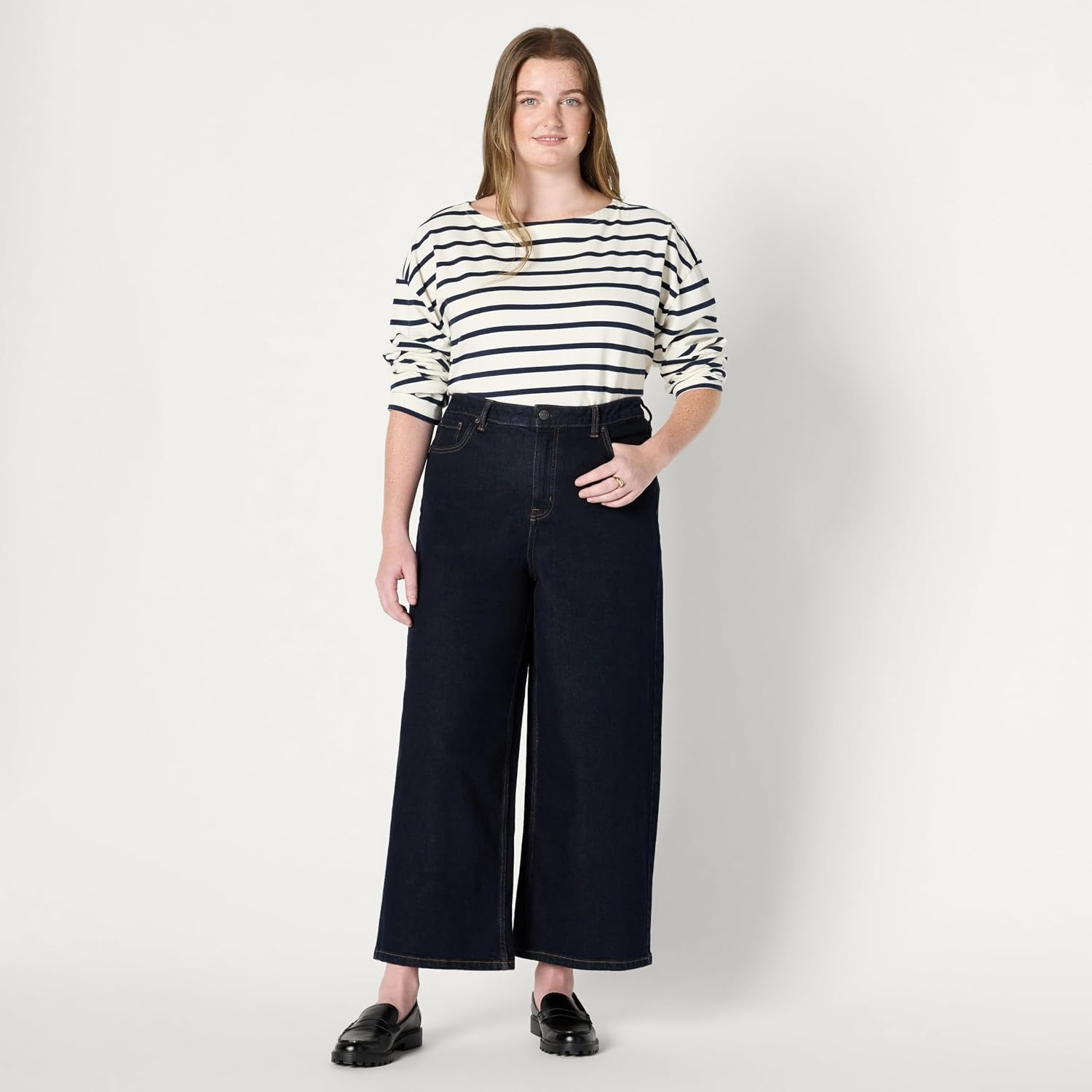 image:imageAmazon Essentials Womens HighRise Wide Leg Crop JeansRinse