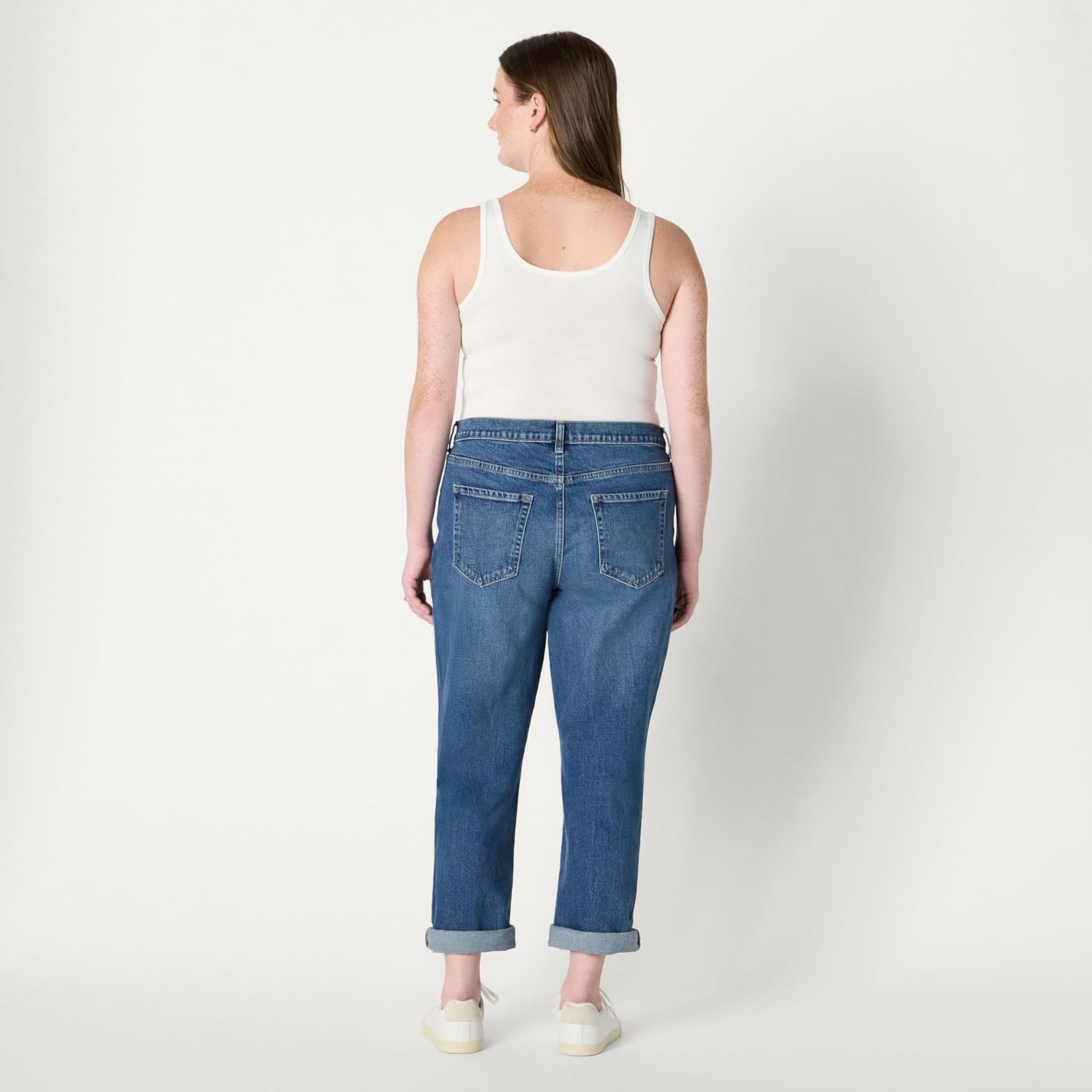 image:imageAmazon Essentials Womens Low Stretch MidRise ClassicRoll Boyfriend Crop JeansAsh Blue Wash
