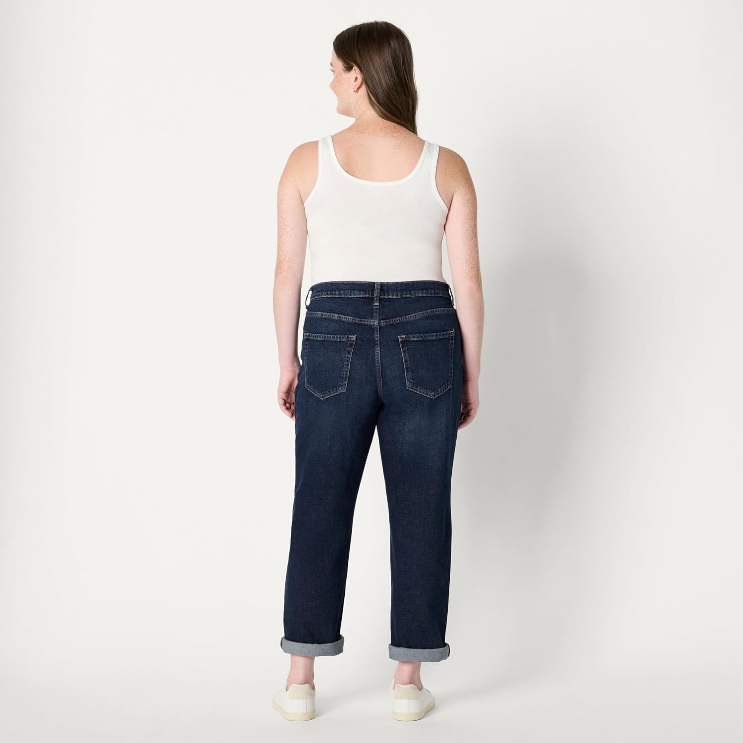 image:imageAmazon Essentials Womens Low Stretch MidRise ClassicRoll Boyfriend Crop JeansDark Midnight Wash