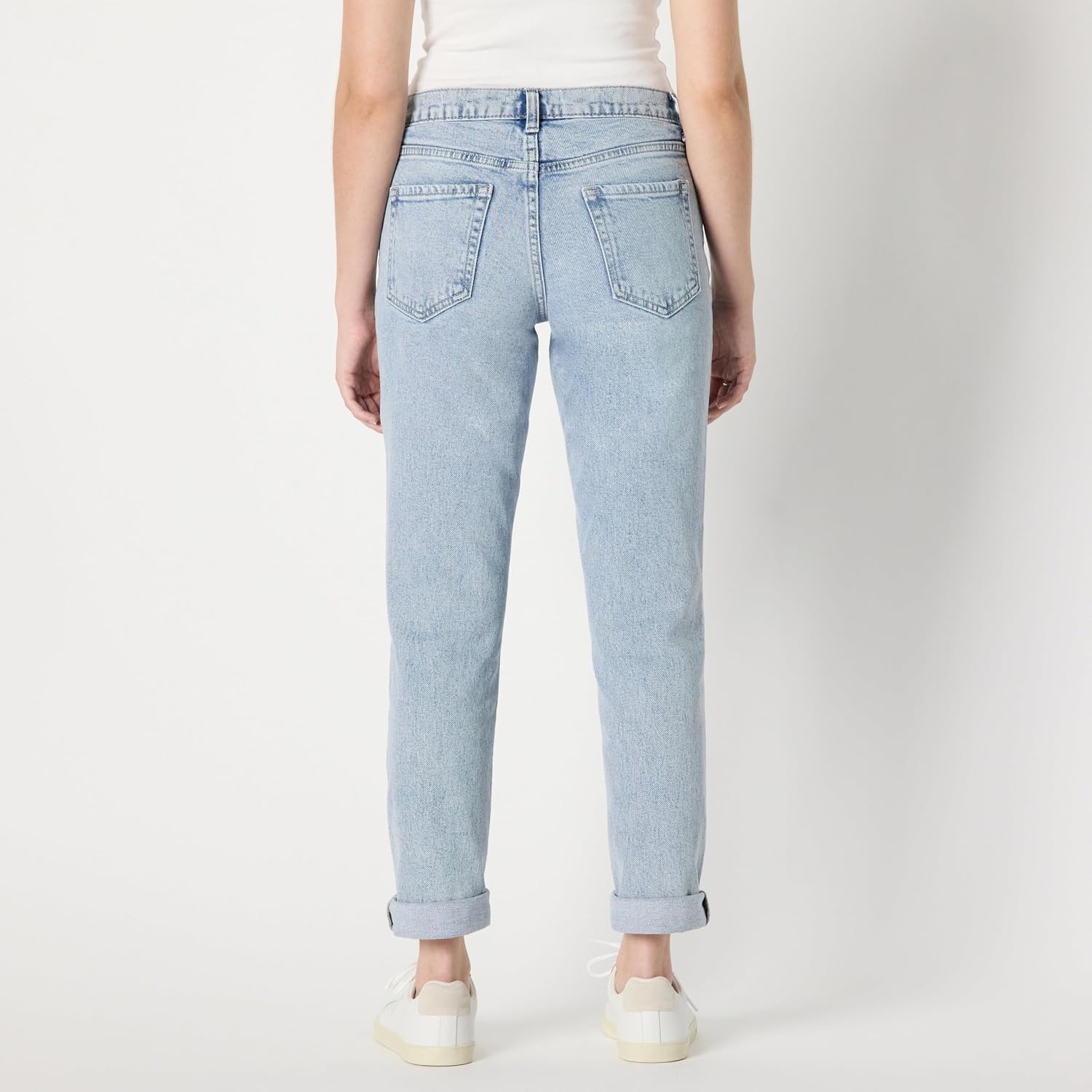 image:imageAmazon Essentials Womens Low Stretch MidRise ClassicRoll Boyfriend Crop JeansIced Blue Light Wash