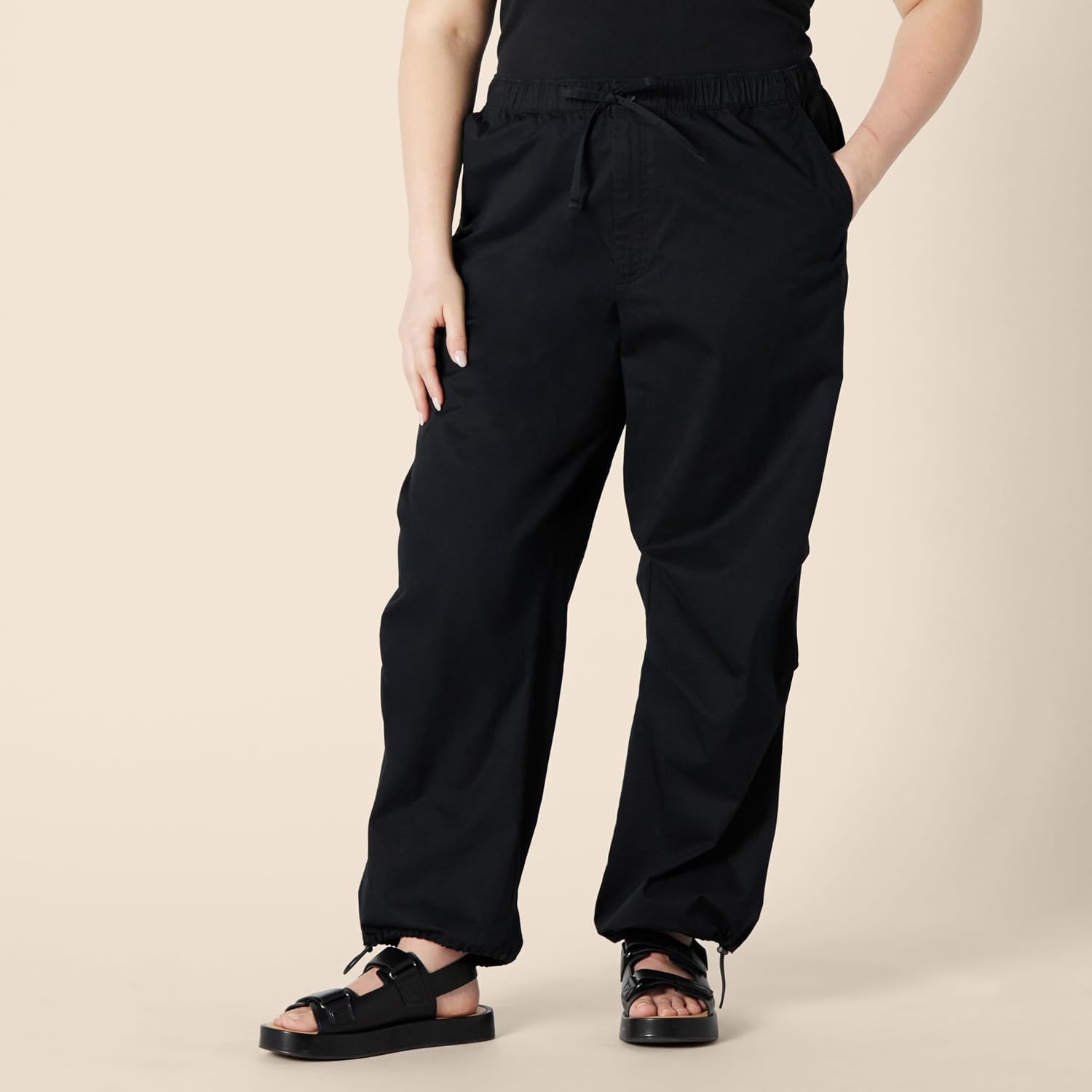 image:imageAmazon Essentials Womens MidRise Baggy LooseFit WideLeg Parachute PantsBlack