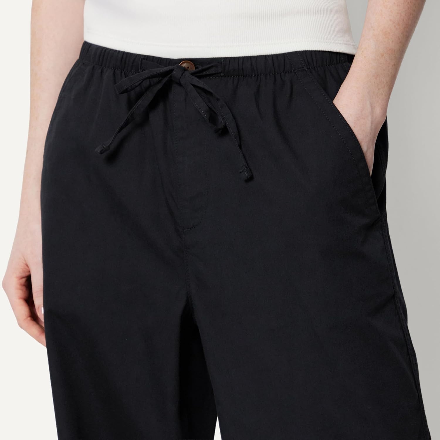 image:imageAmazon Essentials Womens OversizedFit Tie Waist Lightweight PantBlack