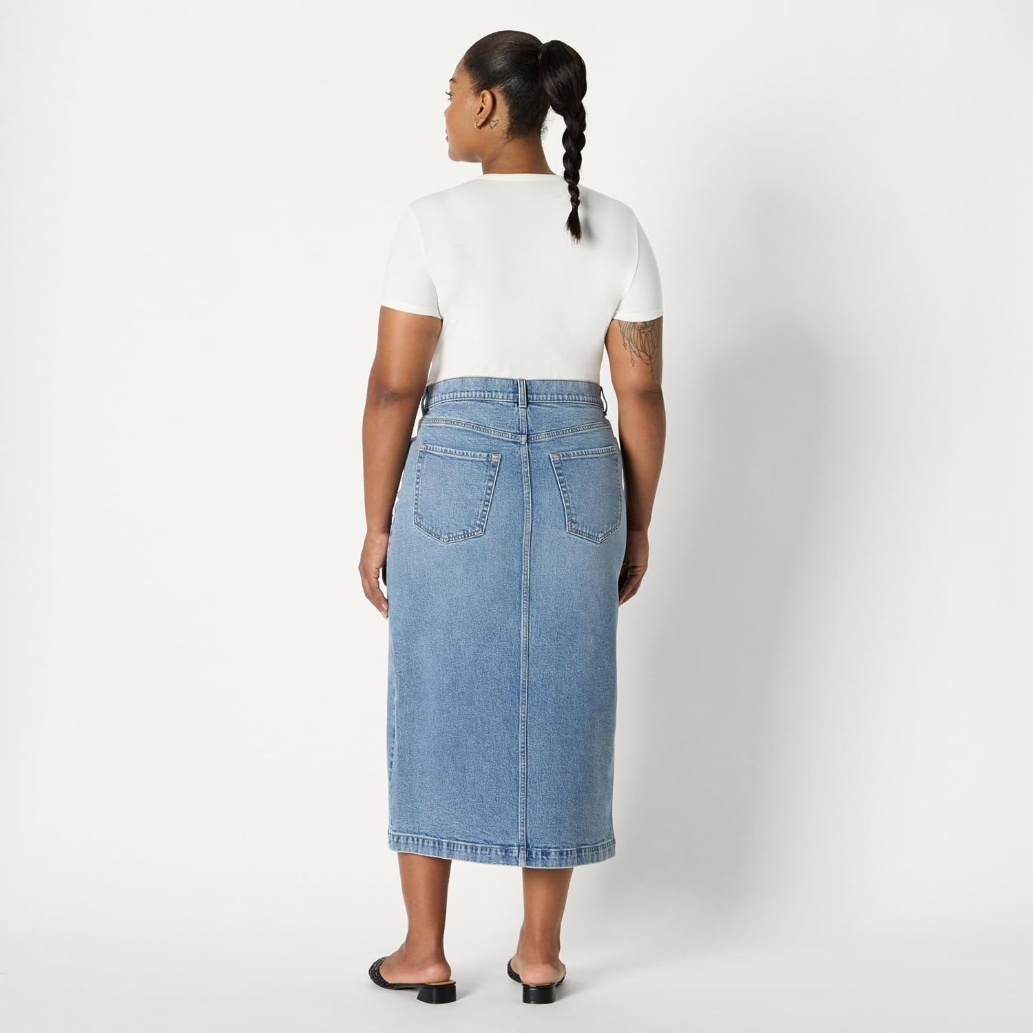 image:imageAmazon Essentials Womens RegularFit HighRise Long Jean Skirt with Slight Aline Silhouette 5 Pocket StylingAuthentic Medium Wash
