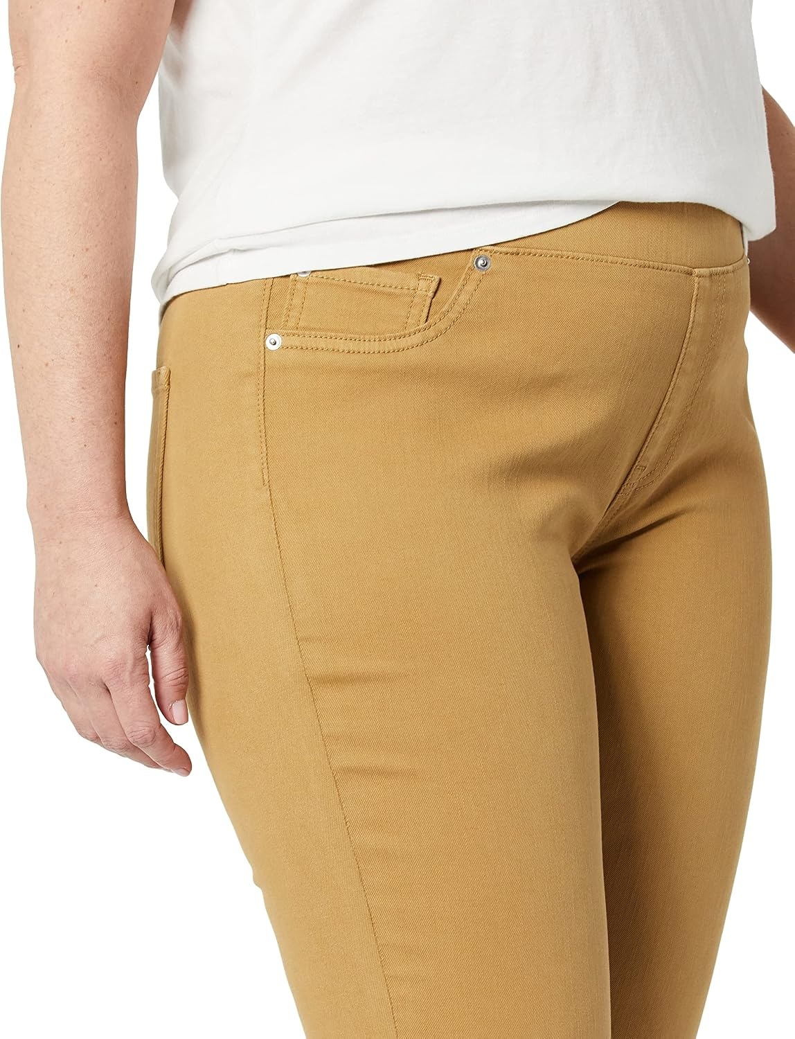image:imageAmazon Essentials Womens Skinny Fit MidRise Stretch PullOn Jegging with Pockets Discontinued ColorsLight Camel