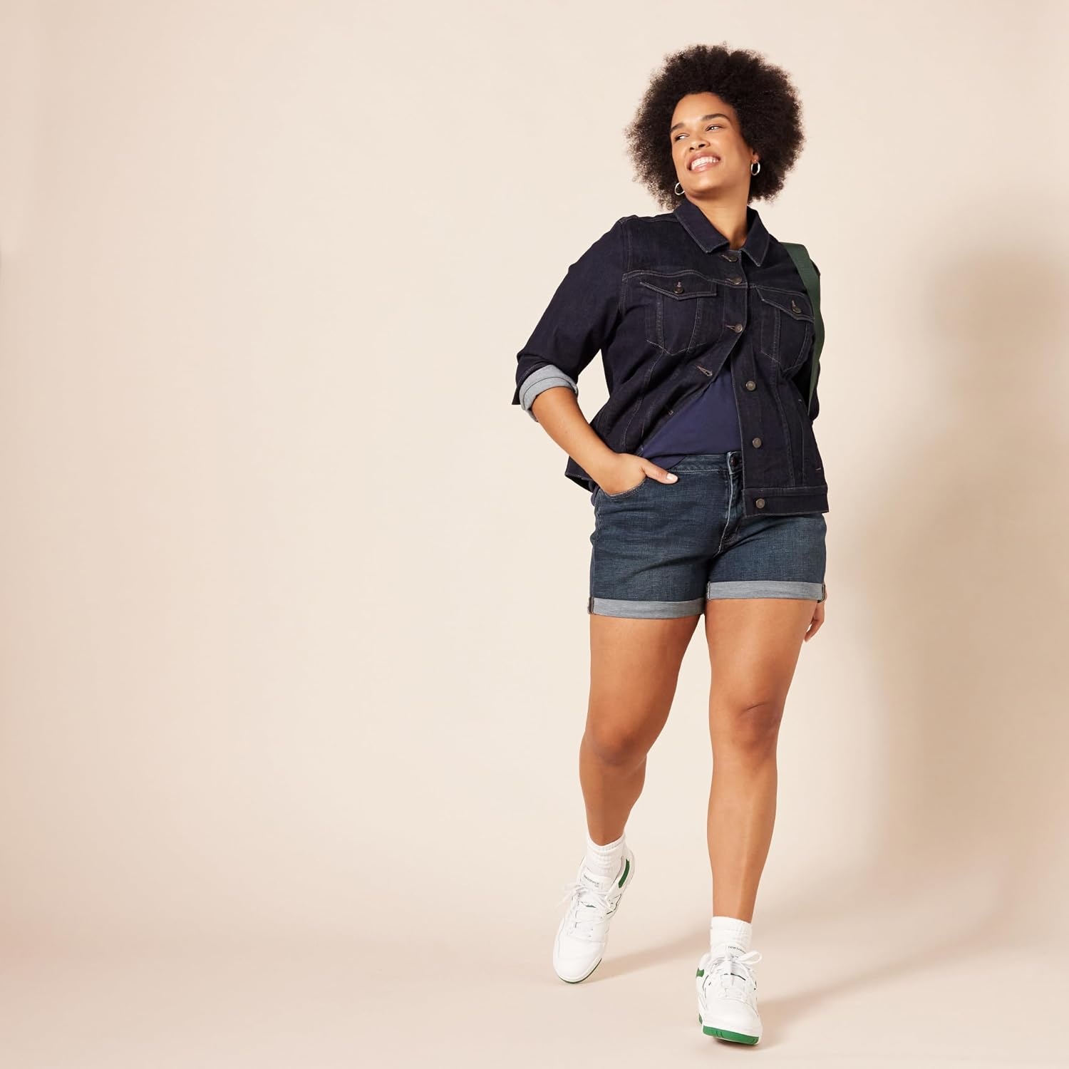 image:imageAmazon Essentials Womens Slim Fit MidRise 4 Denim ShortsDark Wash