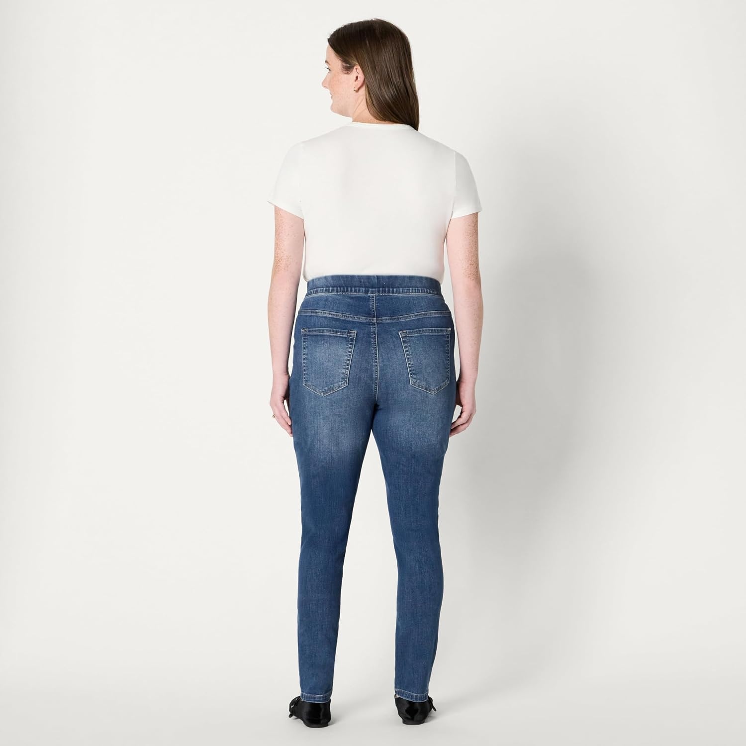 image:imageAmazon Essentials Womens Stretch Denim MidRise PullOn Skinny JeggingMedium Wash