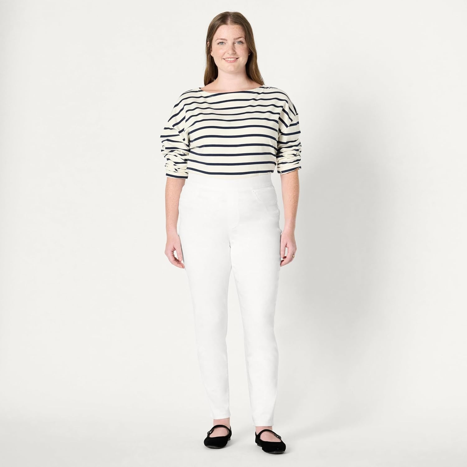 image:imageAmazon Essentials Womens Stretch Denim MidRise PullOn Skinny JeggingWhite