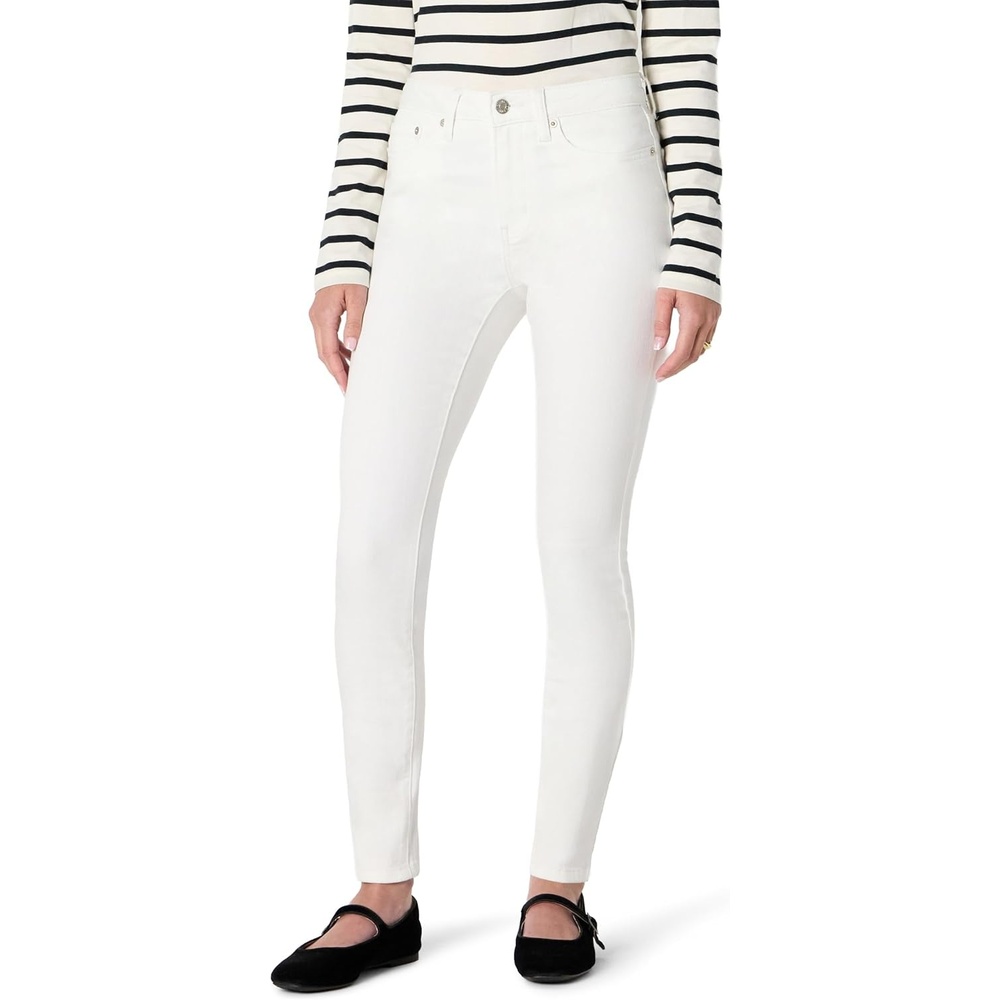 image:imageAmazon Essentials Womens High Stretch HighRise Skinny JeansWhite