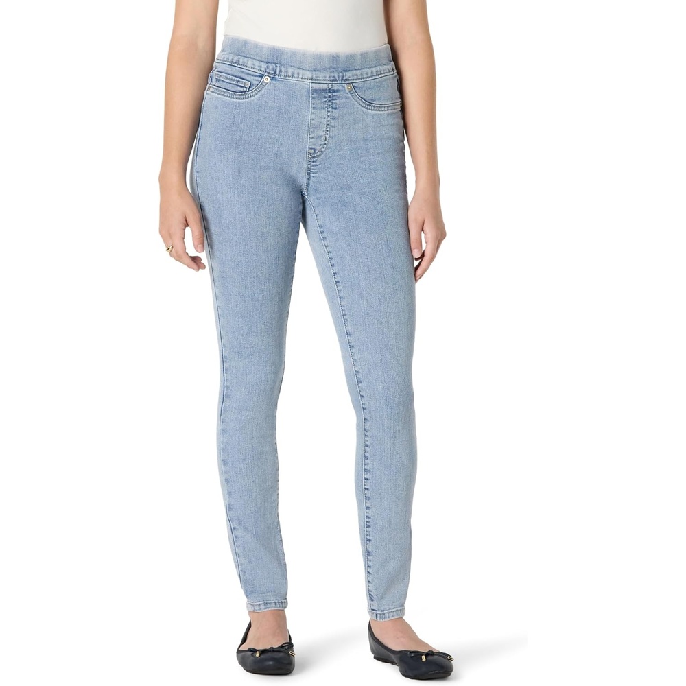 image:imageAmazon Essentials Womens Stretch Denim MidRise PullOn Skinny JeggingIced Light Wash