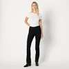 Amazon Essentials Women’s Curvy Slim-Fit Mid-Rise Bootcut Jeans(Black)