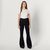 Amazon Essentials Women’s High Stretch Flattering High-Rise Flare Jeans(Rinse)