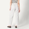 Amazon Essentials Women’s High-Rise Relaxed-Fit Stretchy Full-Length Cargo Pants(White)
