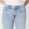 Amazon Essentials Women’s Low Stretch Mid-Rise Classic-Roll Boyfriend Crop Jeans(Iced Blue Light Wash)