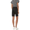 Amazon Essentials Women’s Mid-Rise Slim-Fit 10″ Inseam Bermuda Chino Shorts(Black)
