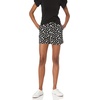 Amazon Essentials Women’s Mid-Rise Slim-Fit 5 Inch Inseam Khaki Shorts (Available in Straight and Curvy Fits)(Black White Floral)