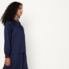 Amazon Essentials Women’s Relaxed-Fit Ruffle-Neck Cotton Sateen Blouse(Navy)
