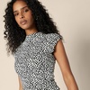 Amazon Essentials Women’s Slim-Fit Extended-Sleeve Ruched Matte Jersey Top with Mock Neck(Black Ivory Geometric)