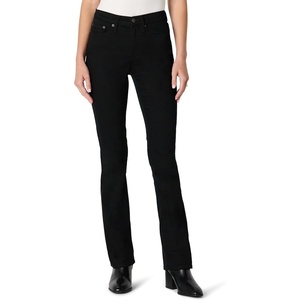 Amazon Essentials Women’s Curvy Slim-Fit Mid-Rise Bootcut Jeans(Black)