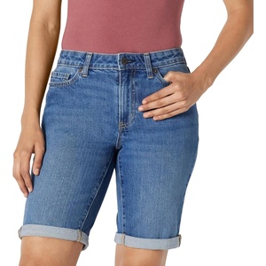 Amazon Essentials Women’s Slim Fit Denim Bermuda Shorts with Pockets(Medium Blue Vintage)