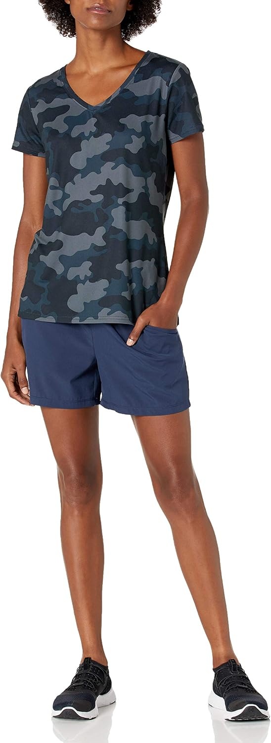 image:imageAmazon Essentials Womens Active Quick Dry Tech Stretch ShortSleeve VNeck TShirt MoistureWicking Pack of 2BlackNavy Camo