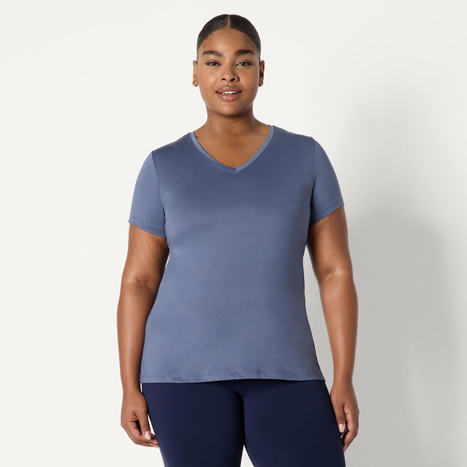 image:imageAmazon Essentials Womens Active Quick Dry Tech Stretch ShortSleeve VNeck TShirt MoistureWicking Pack of 2Slate Grey Navy