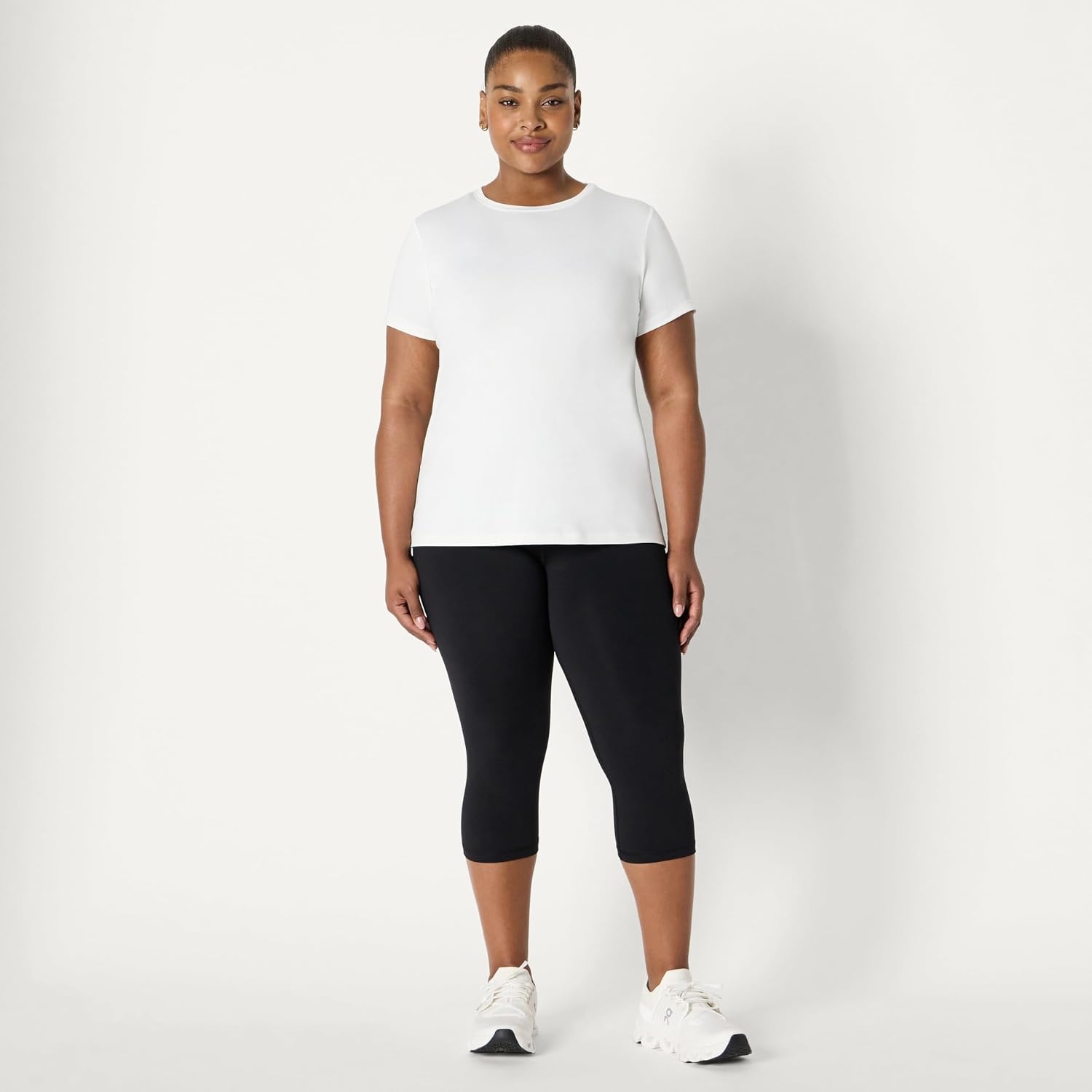 image:imageAmazon Essentials Womens Active Quick Dry Tech Stretch ShortSleeve VNeck TShirt MoistureWicking Pack of 2White Black