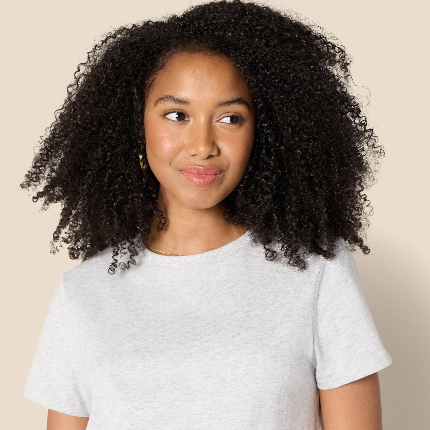 image:imageAmazon Essentials Womens Regular Fit 100 Cotton Crewneck Short Sleeve TShirtLight Grey Heather