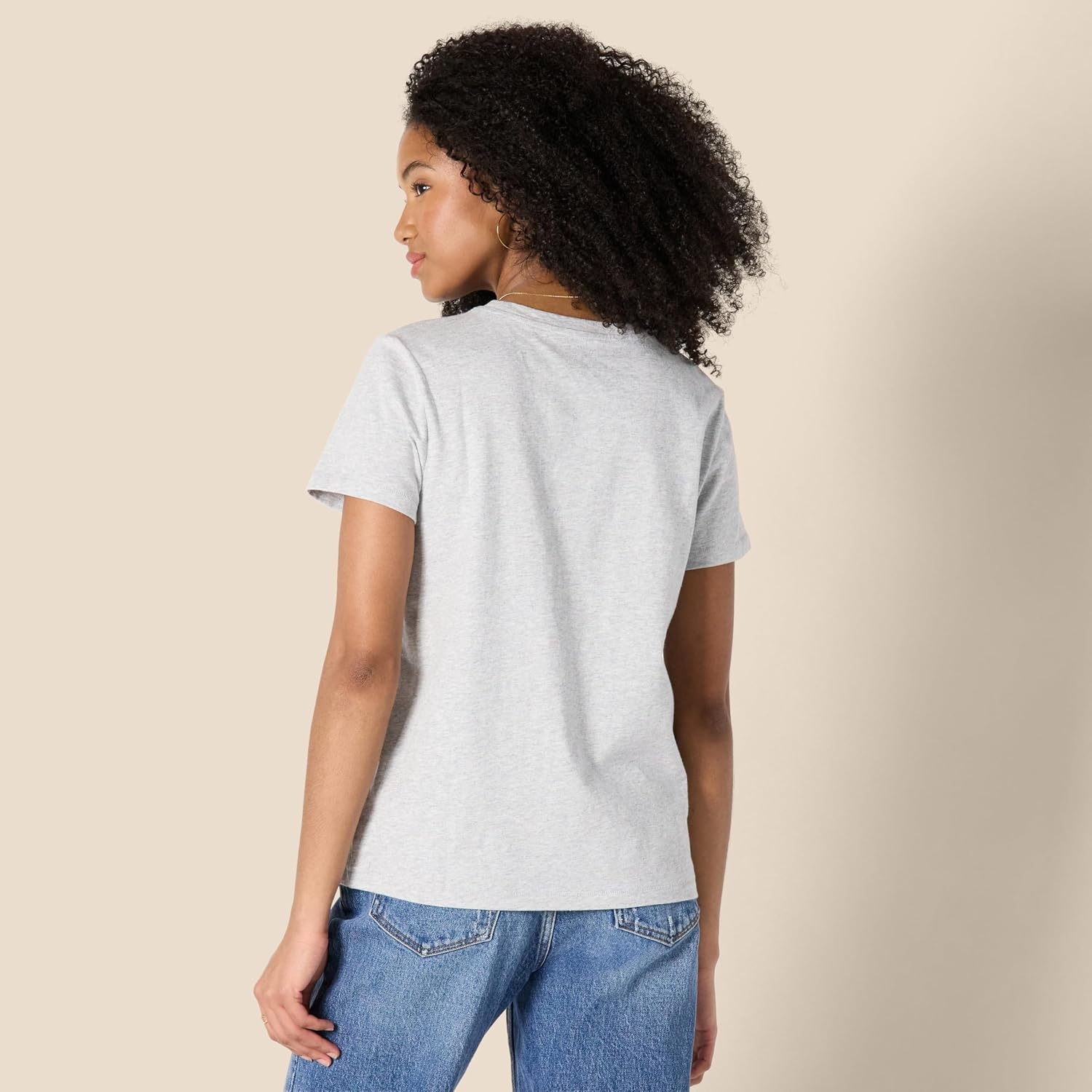 image:imageAmazon Essentials Womens Regular Fit 100 Cotton Crewneck Short Sleeve TShirtLight Grey Heather
