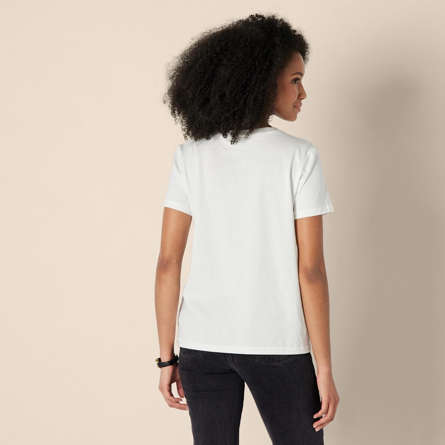 image:imageAmazon Essentials Womens Regular Fit 100 Cotton Crewneck Short Sleeve TShirtWhite