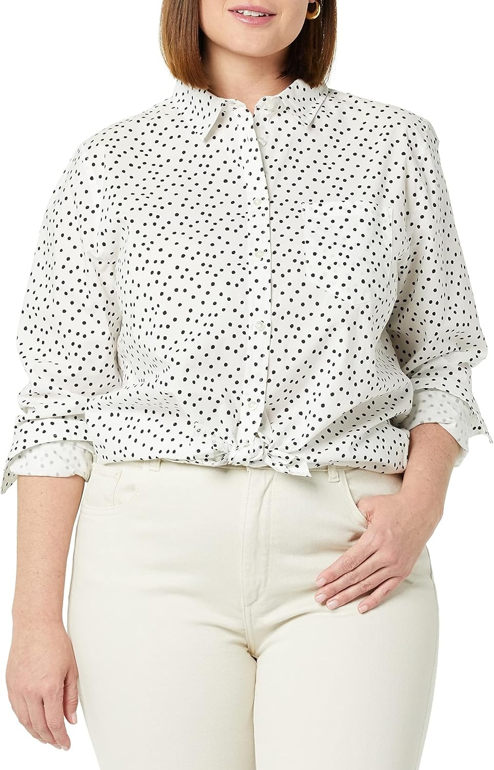 image:imageAmazon Essentials Womens RegularFit LongSleeve ButtonDown Cotton Poplin Shirt Business CasualBlack White Dots