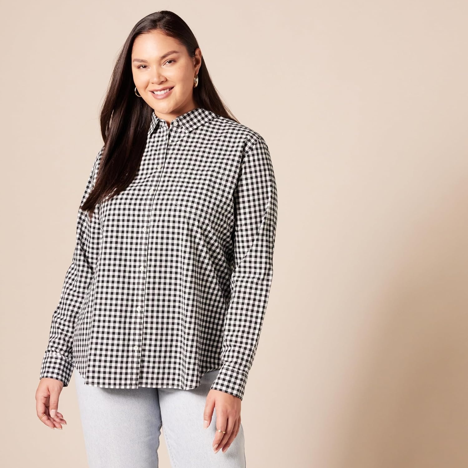 image:imageAmazon Essentials Womens RegularFit LongSleeve ButtonDown Cotton Poplin Shirt Business CasualBlack White Gingham