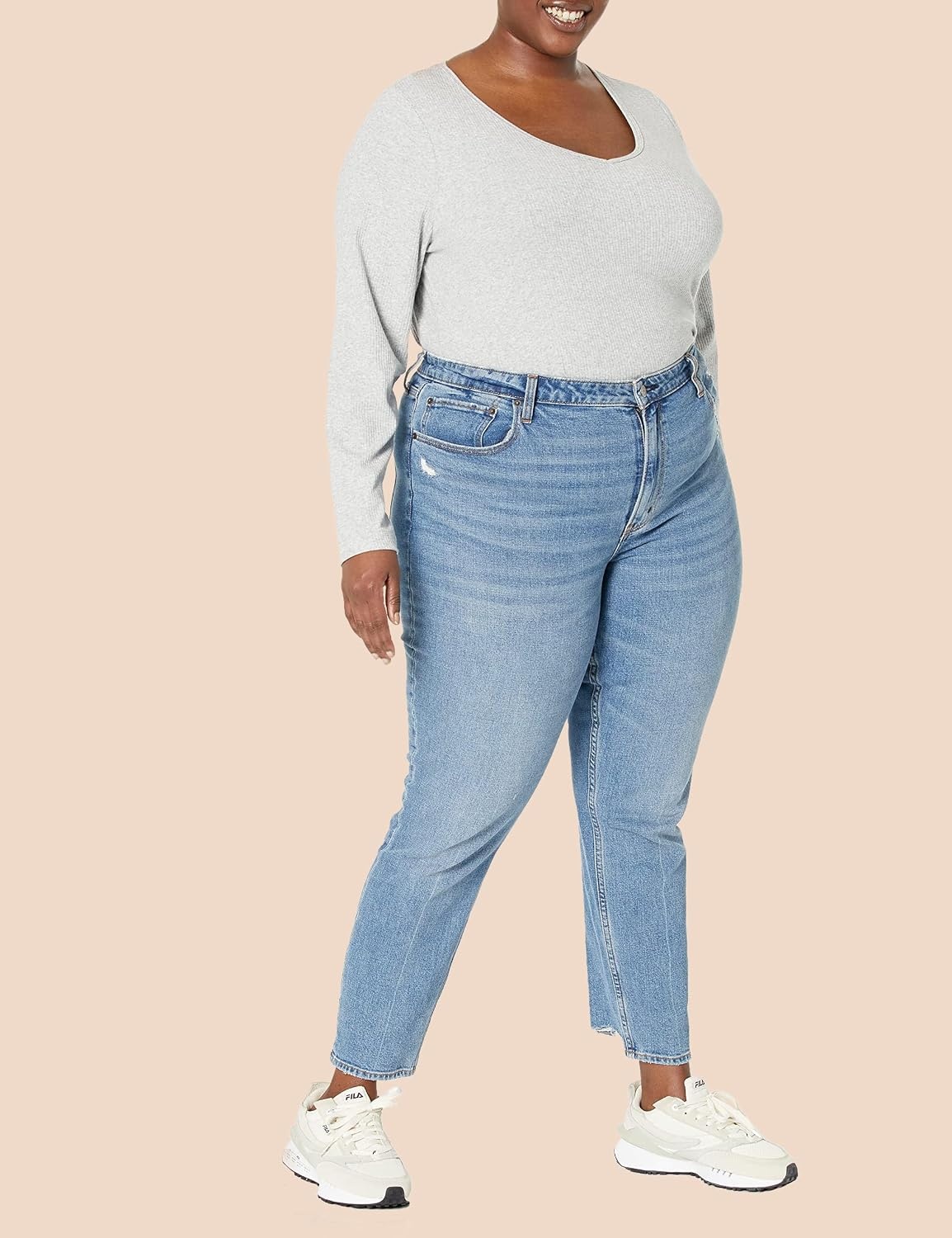 image:imageAmazon Essentials Womens SlimFit Long Sleeve VNeck Knit Rib Shirts Available in Plus Size Pack of 2WhiteGrey