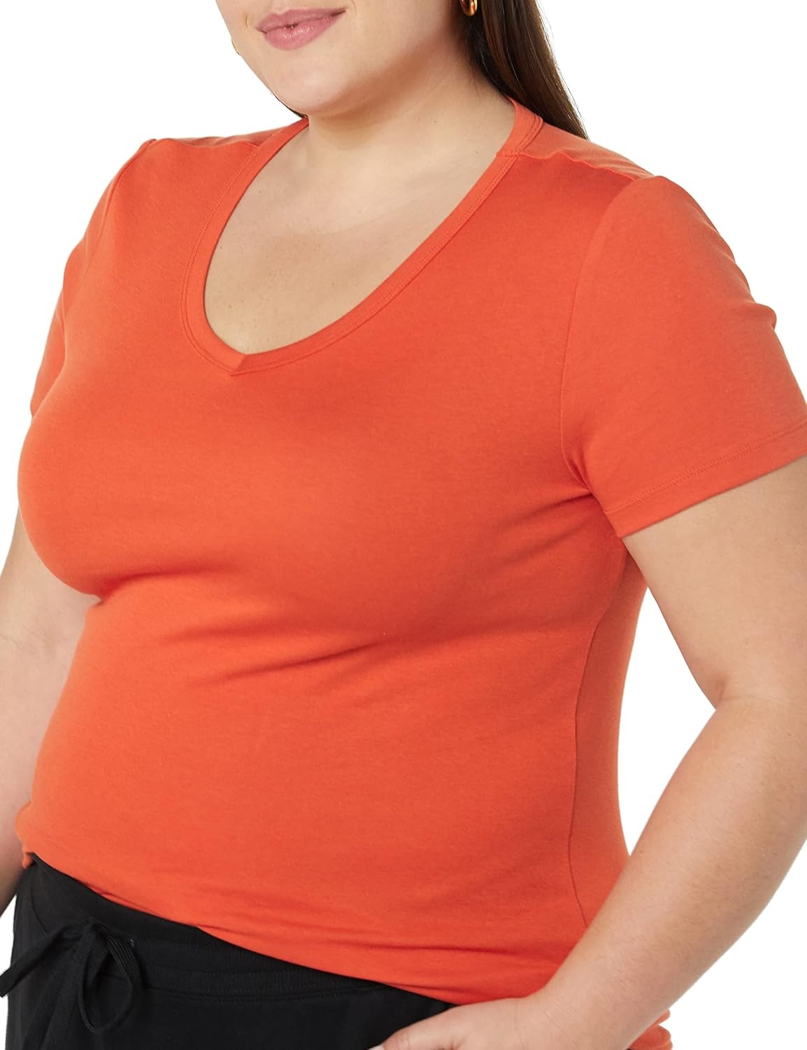 image:imageAmazon Essentials Womens SlimFit ShortSleeve VNeck TShirt Pack of 2Charcoal HeatherTomato Red