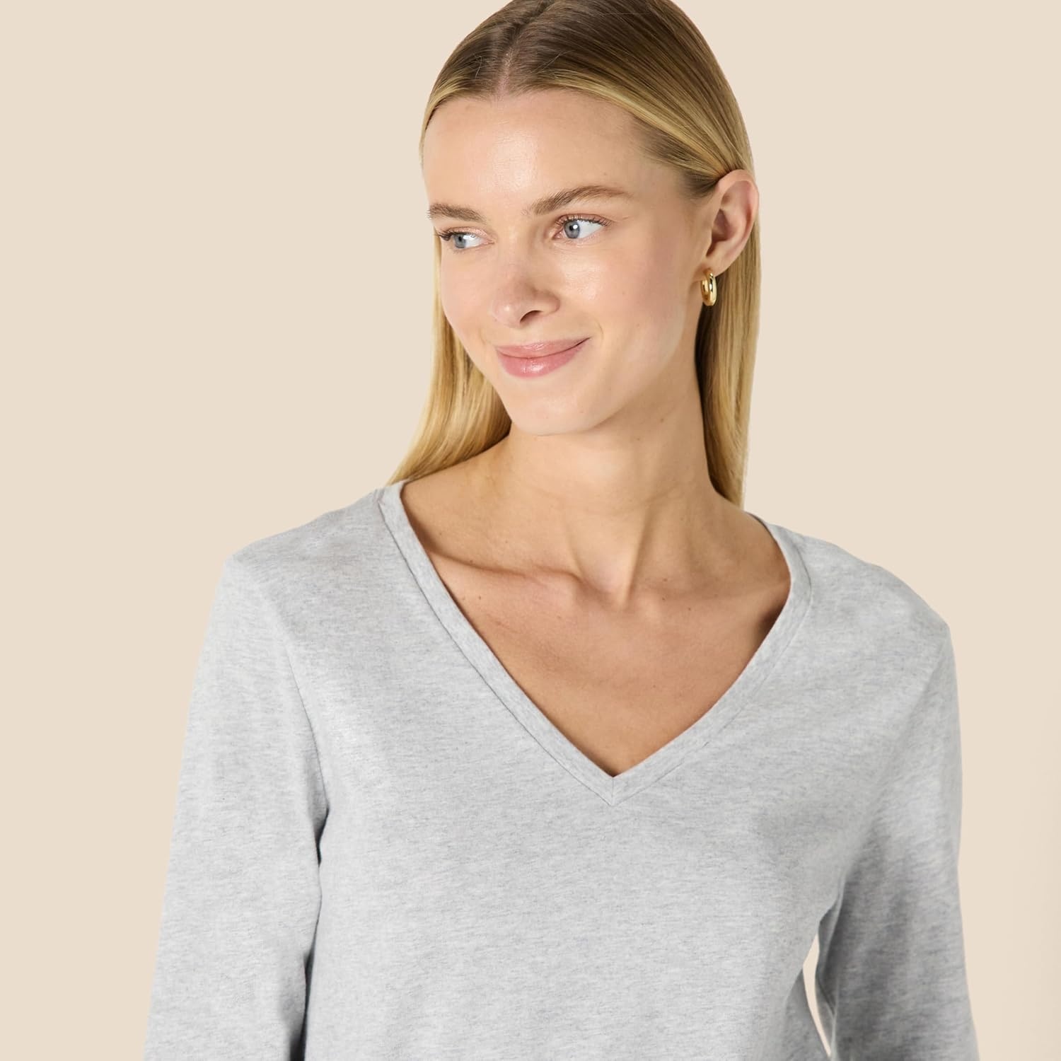 image:imageAmazon Essentials Womens Soft 100 Cotton RegularFit LongSleeve Crewneck TShirtLight Grey Heather