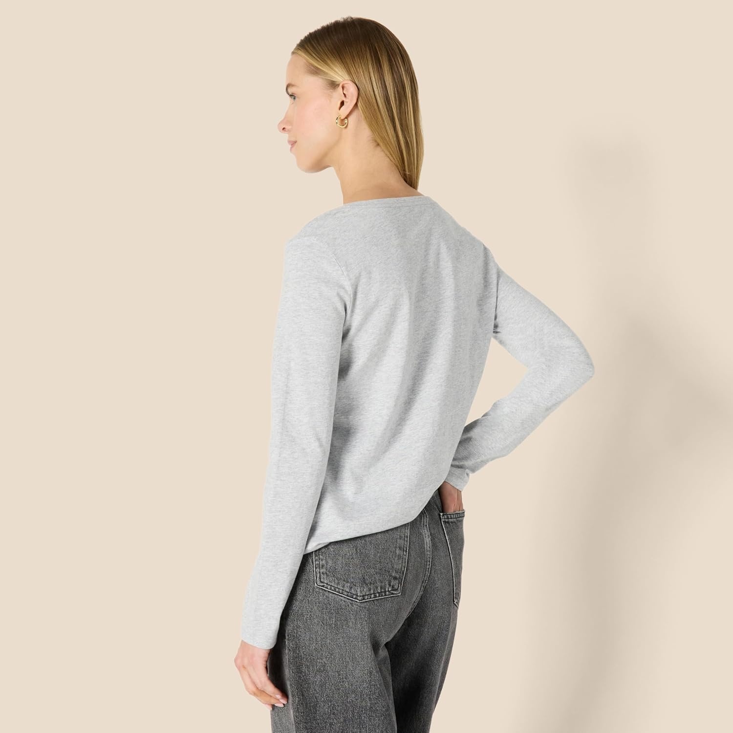 image:imageAmazon Essentials Womens Soft 100 Cotton RegularFit LongSleeve Crewneck TShirtLight Grey Heather