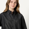 Amazon Essentials Women’s Modern Oversized-Fit Cropped Denim Button-Down Shirt, Lightweight Chambray, Point Collar(Black)