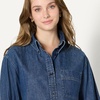 Amazon Essentials Women’s Modern Oversized-Fit Cropped Denim Button-Down Shirt, Lightweight Chambray, Point Collar(Medium Blue Vintage)
