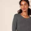 Amazon Essentials Women’s Regular-Fit Long-Sleeve Crewneck T-Shirt (Available in Plus Size)(Charcoal Heather)