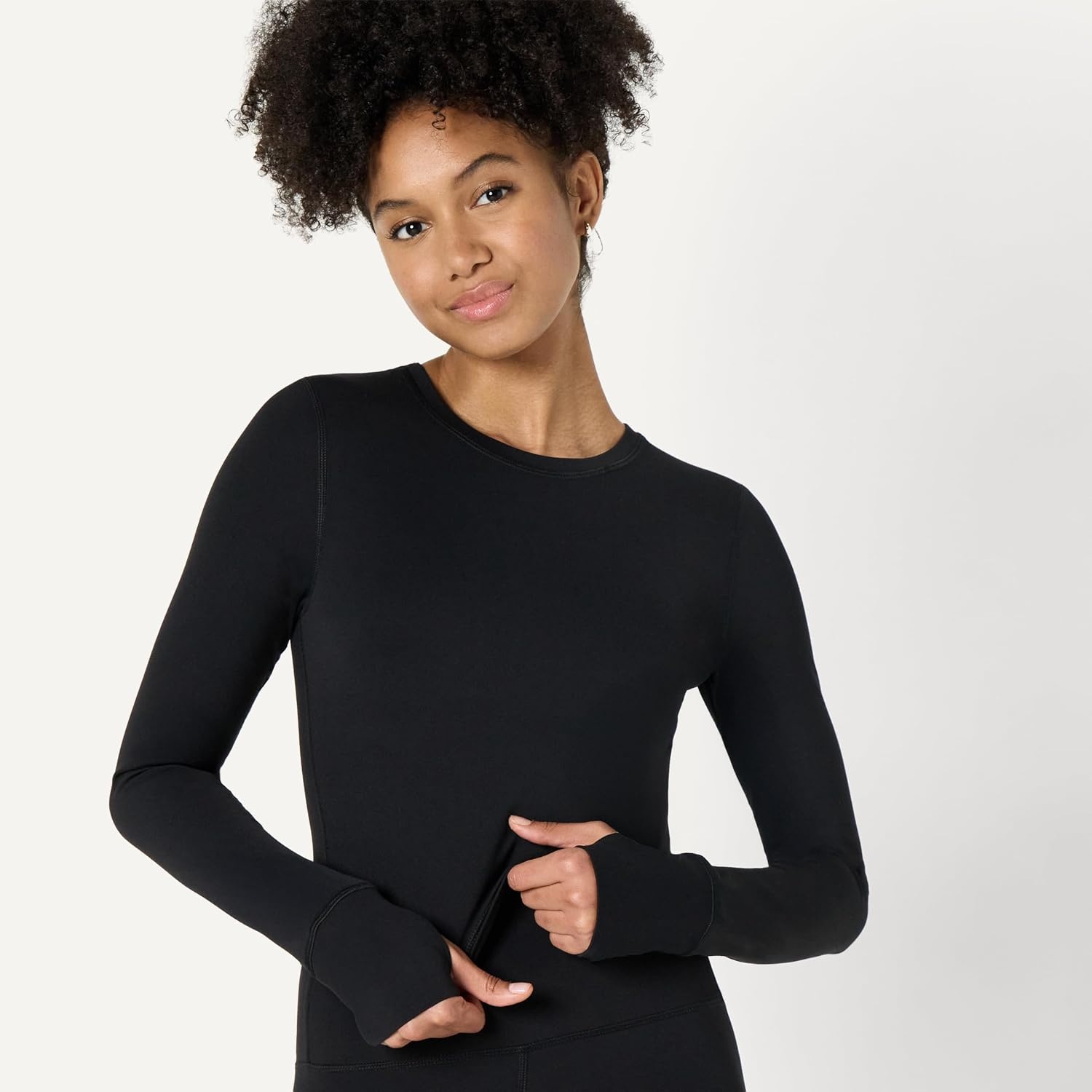 image:imageAmazon Essentials Womens Active FormFlex Buttery Soft Slim Fit Crop Layering Workout Top MoistureWickingBlack
