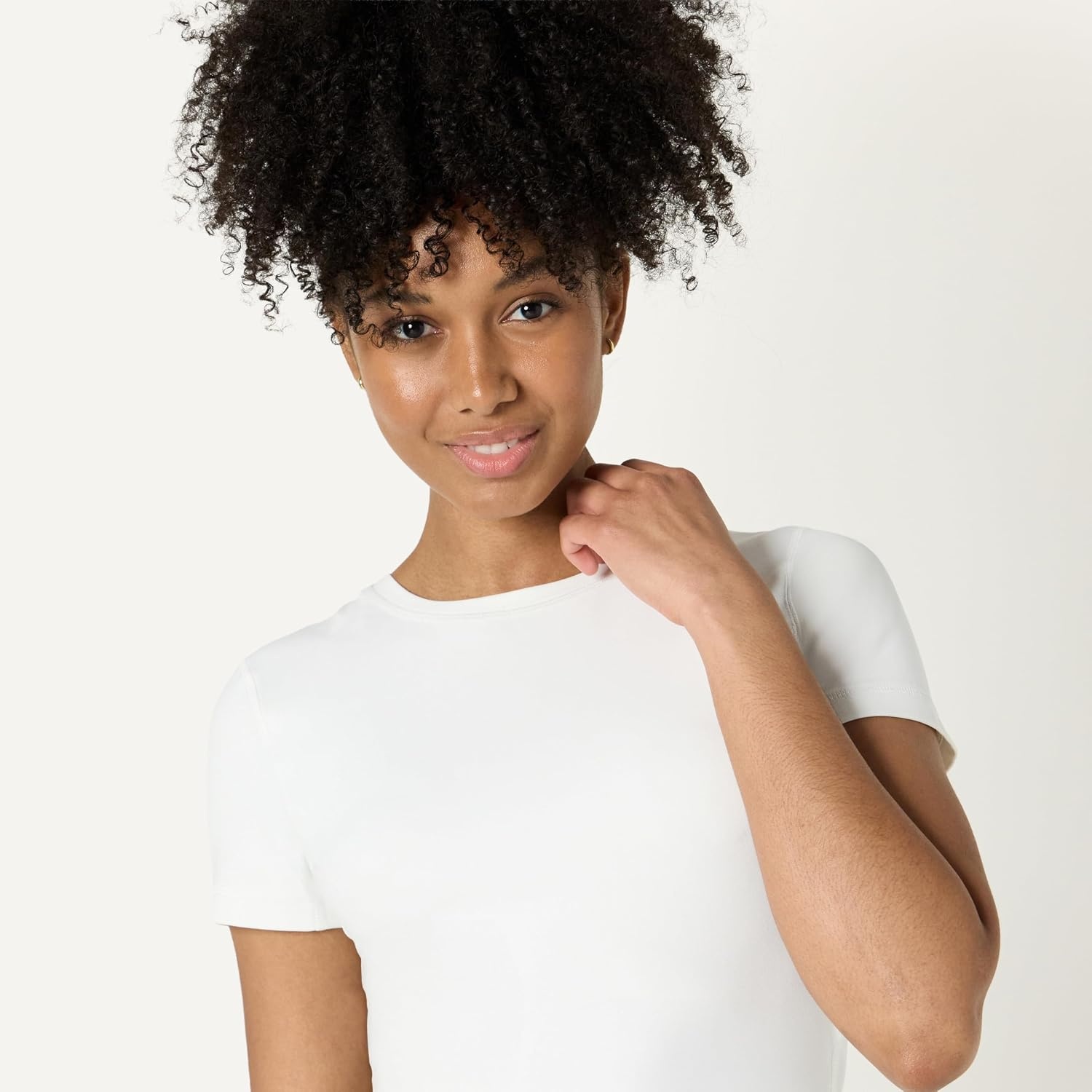 image:imageAmazon Essentials Womens Active FormFlex Buttery Soft Slim Fit Crop Layering Workout Top MoistureWickingWhite