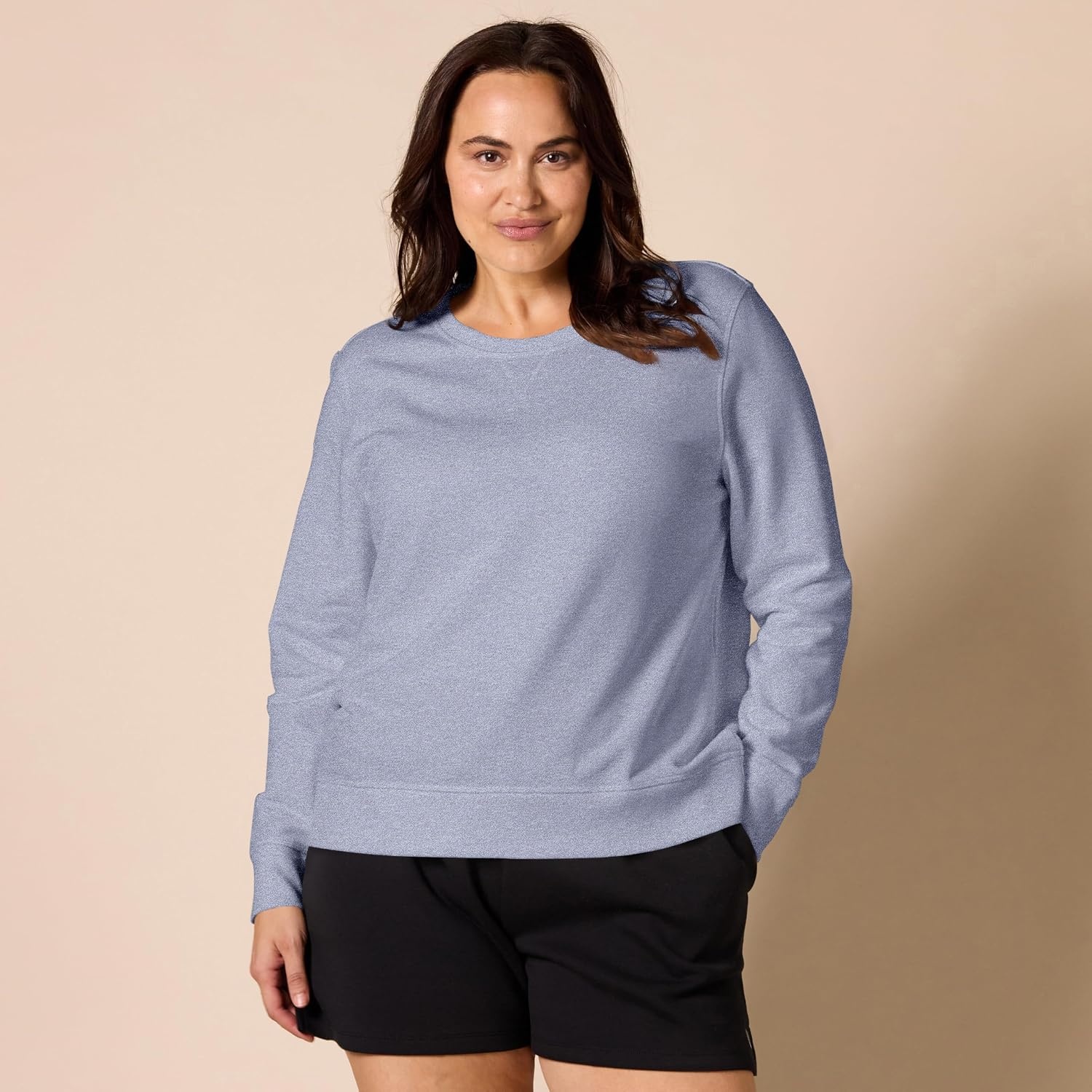 image:imageAmazon Essentials Womens Fleece Crewneck Long Sleeve Pullover Sweatshirt Available in Plus SizeLight Indigo Heather