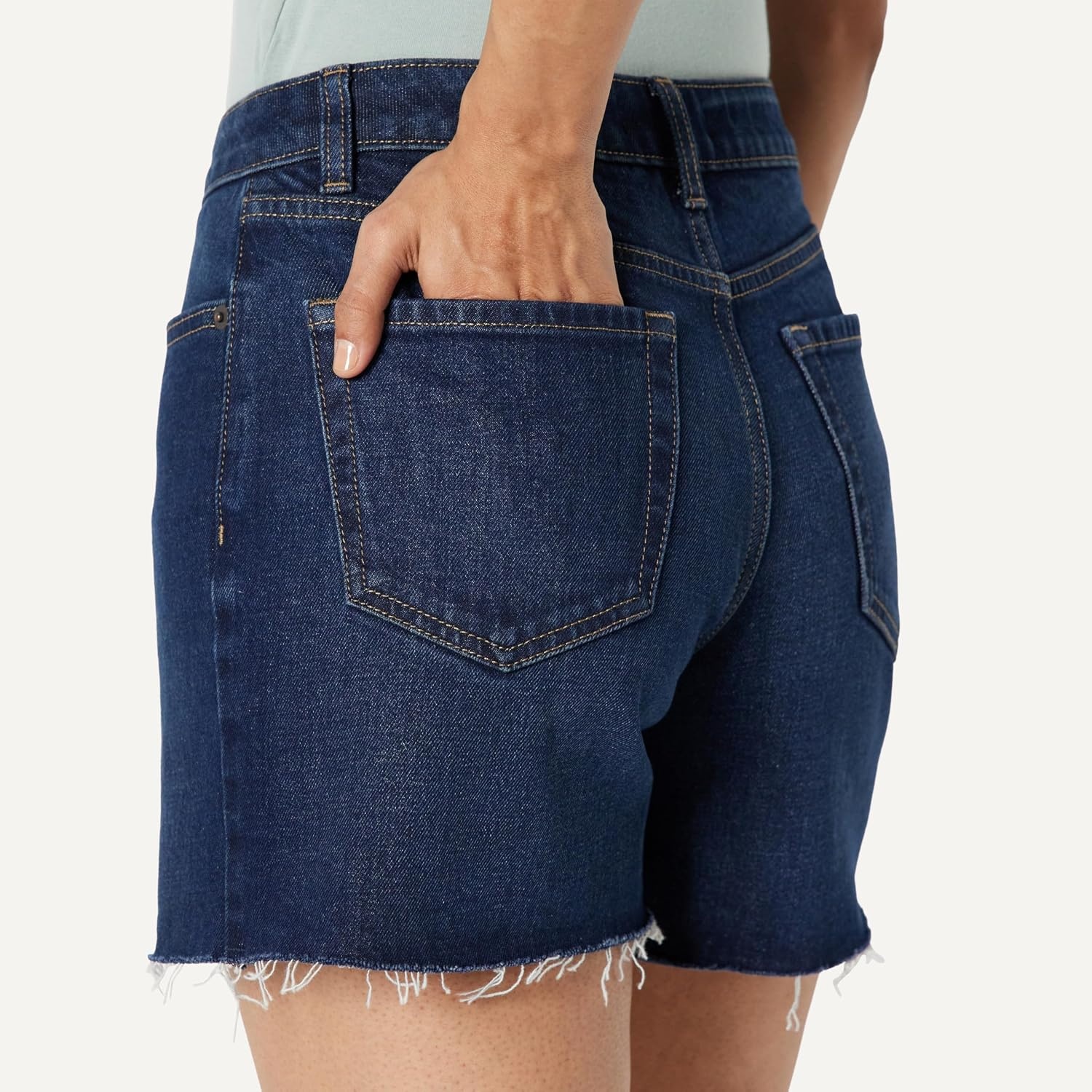 image:imageAmazon Essentials Womens Low Stretch MidRise RegularFit Jean ShortDark Midnight Wash