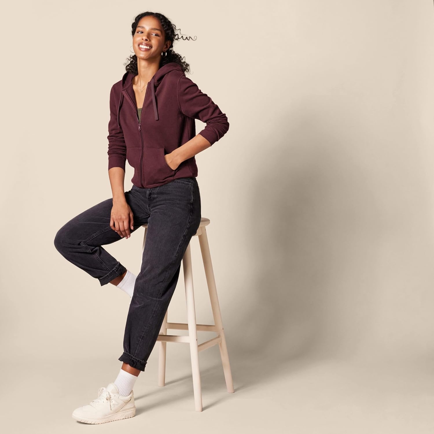image:imageAmazon Essentials Womens Midweight Fleece FullZip Hoodie with Drawstring Available in Plus SizeBurgundy