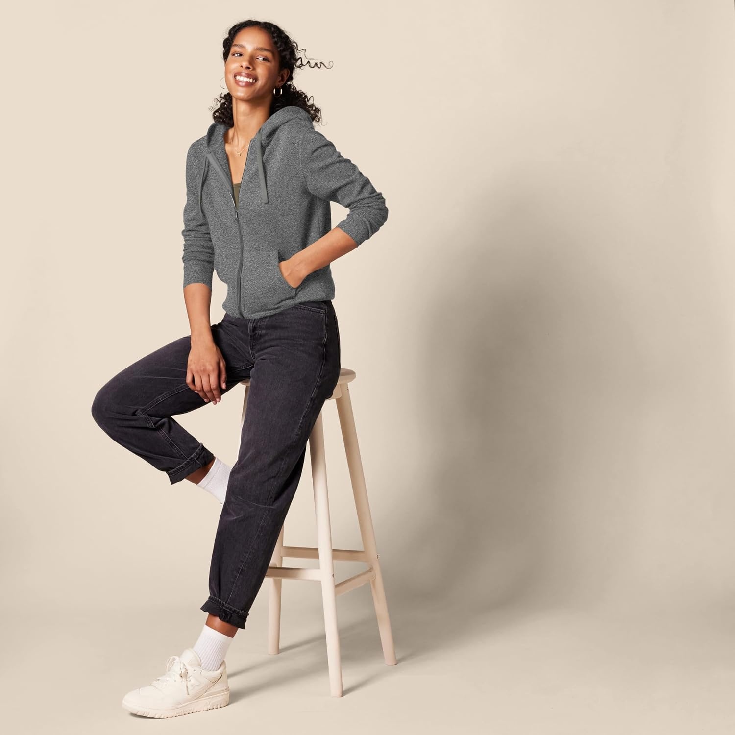 image:imageAmazon Essentials Womens Midweight Fleece FullZip Hoodie with Drawstring Available in Plus SizeCharcoal Heather