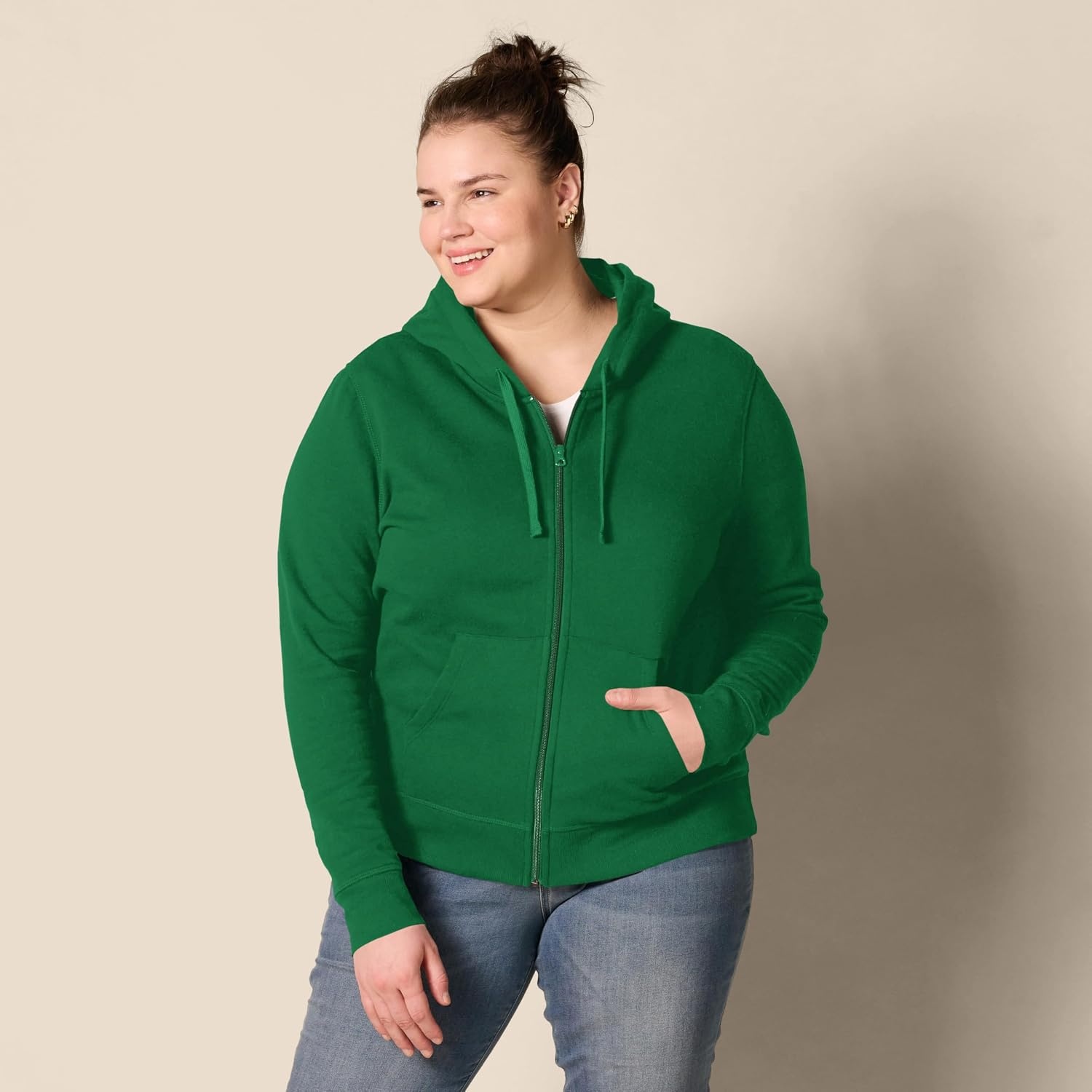 image:imageAmazon Essentials Womens Midweight Fleece FullZip Hoodie with Drawstring Available in Plus SizeGreen