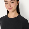 Amazon Essentials Women’s Athletic Soft Performance Lightweight Stretch Long Sleeve Layering Workout Top with Thumbholes(Space Dye Black)
