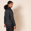 Amazon Essentials Women’s Lightweight Long-Sleeve Water-Resistant Packable Puffer Jacket (Available in Plus Size)(Black)