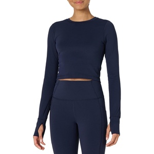 Amazon Essentials Women’s Active FormFlex Buttery Soft Slim Fit Crop Layering Workout Top, Moisture-Wicking(Navy)